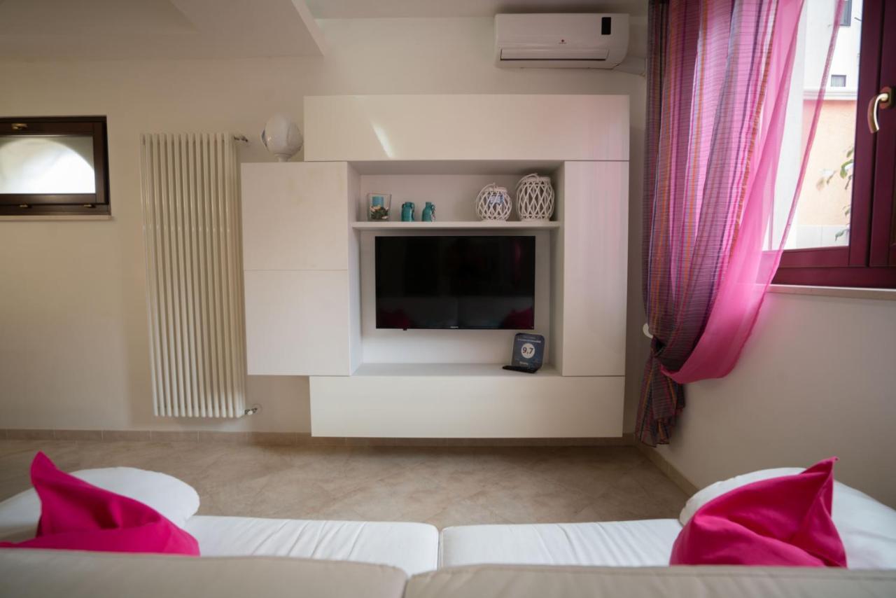La Casetta Di Chiara B&B โปลีญาโนอามาเร ภายนอก รูปภาพ