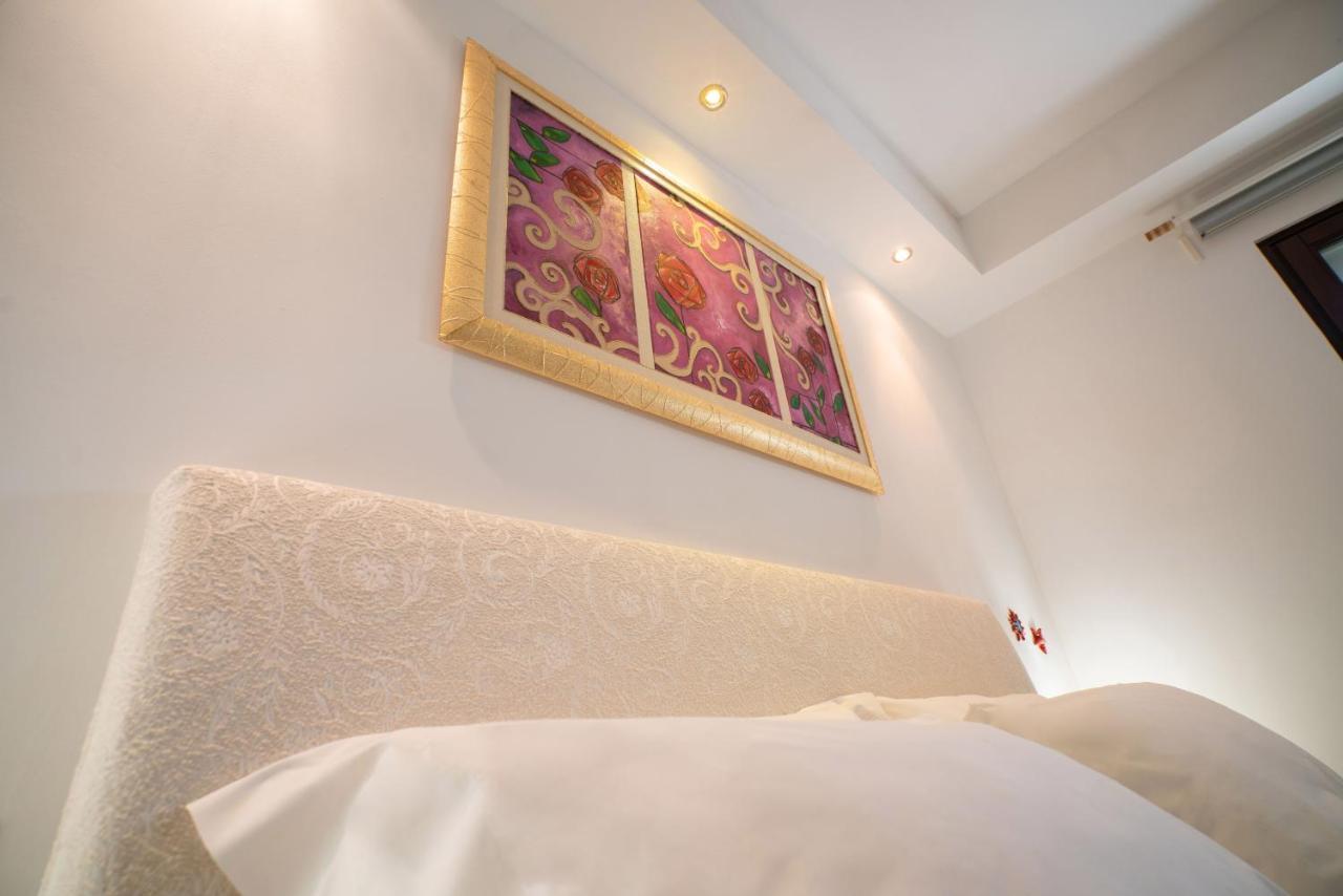 La Casetta Di Chiara B&B โปลีญาโนอามาเร ภายนอก รูปภาพ