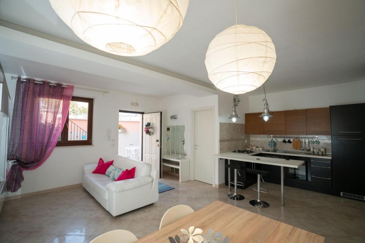 La Casetta Di Chiara B&B โปลีญาโนอามาเร ภายนอก รูปภาพ