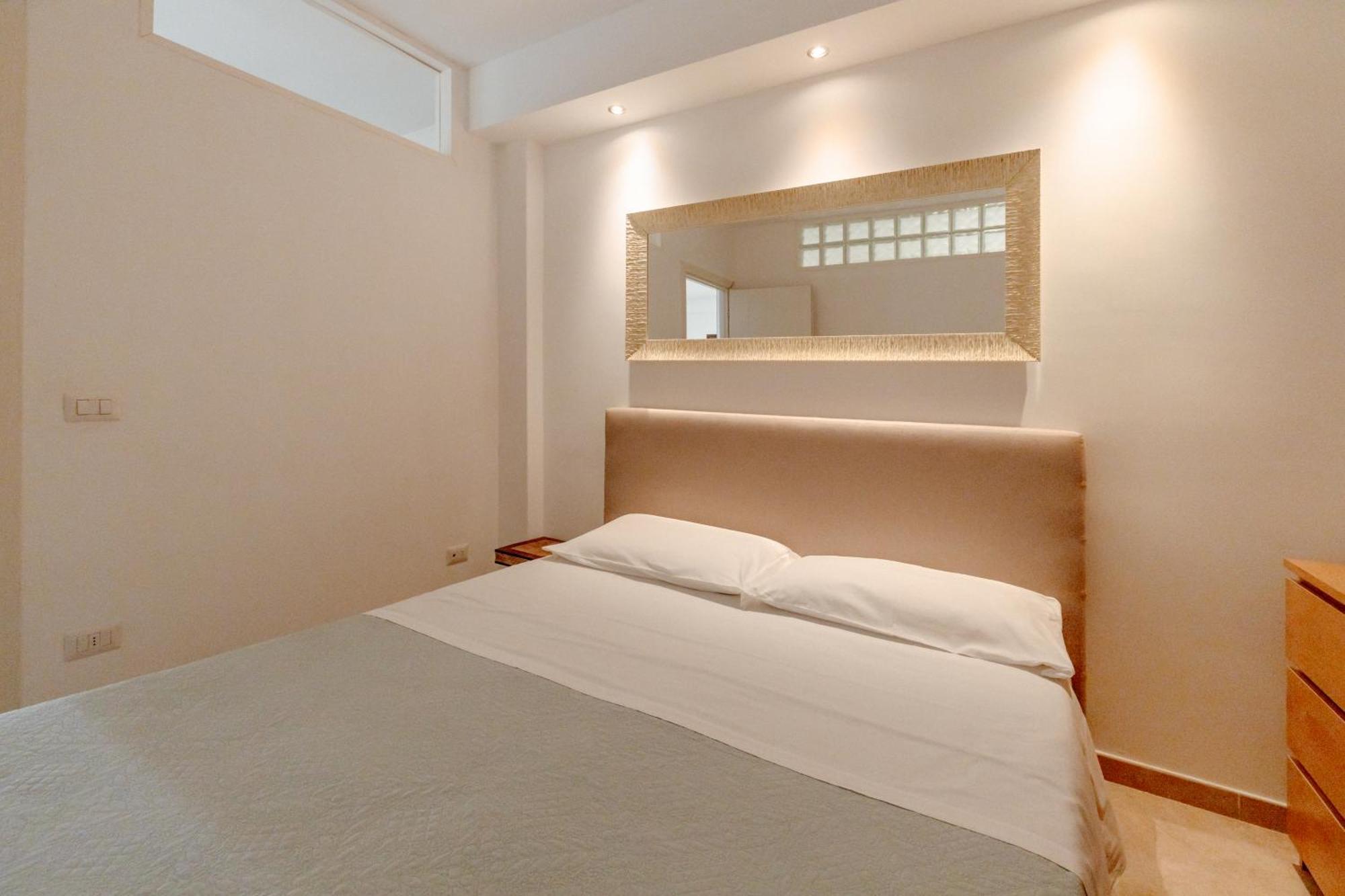La Casetta Di Chiara B&B โปลีญาโนอามาเร ภายนอก รูปภาพ